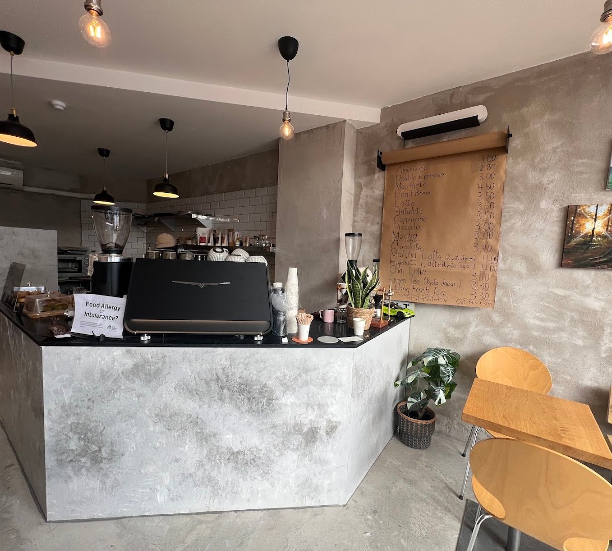 Third Coffee specialty coffee shop in London - photo 3