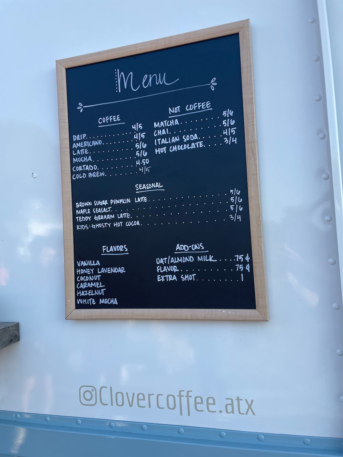 Clover Coffee specialty coffee shop in Austin - photo 3