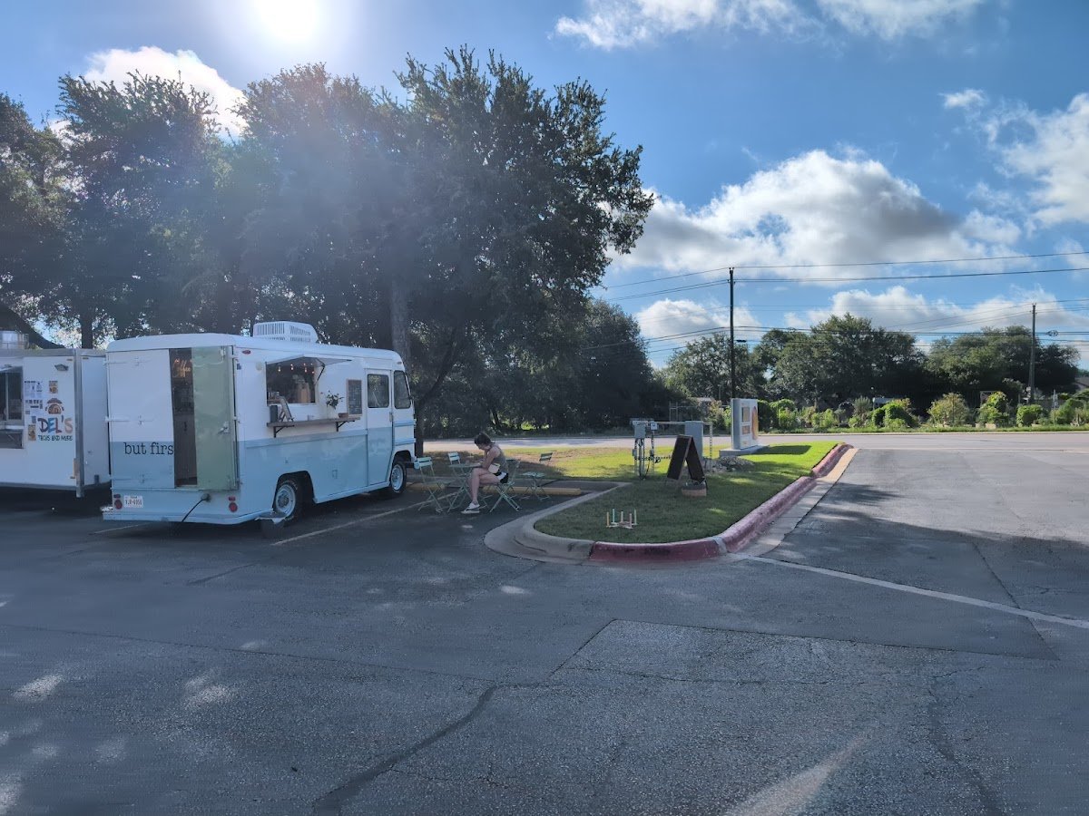Clover Coffee specialty coffee shop in Austin - photo 7