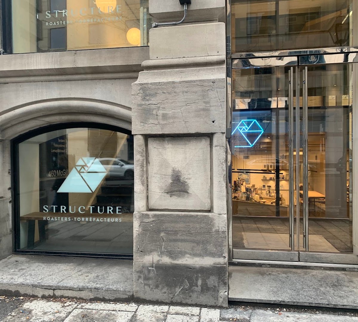 Storefront of Structure Roasters - Structure Torréfacteurs, specialty coffee shop in Montreal