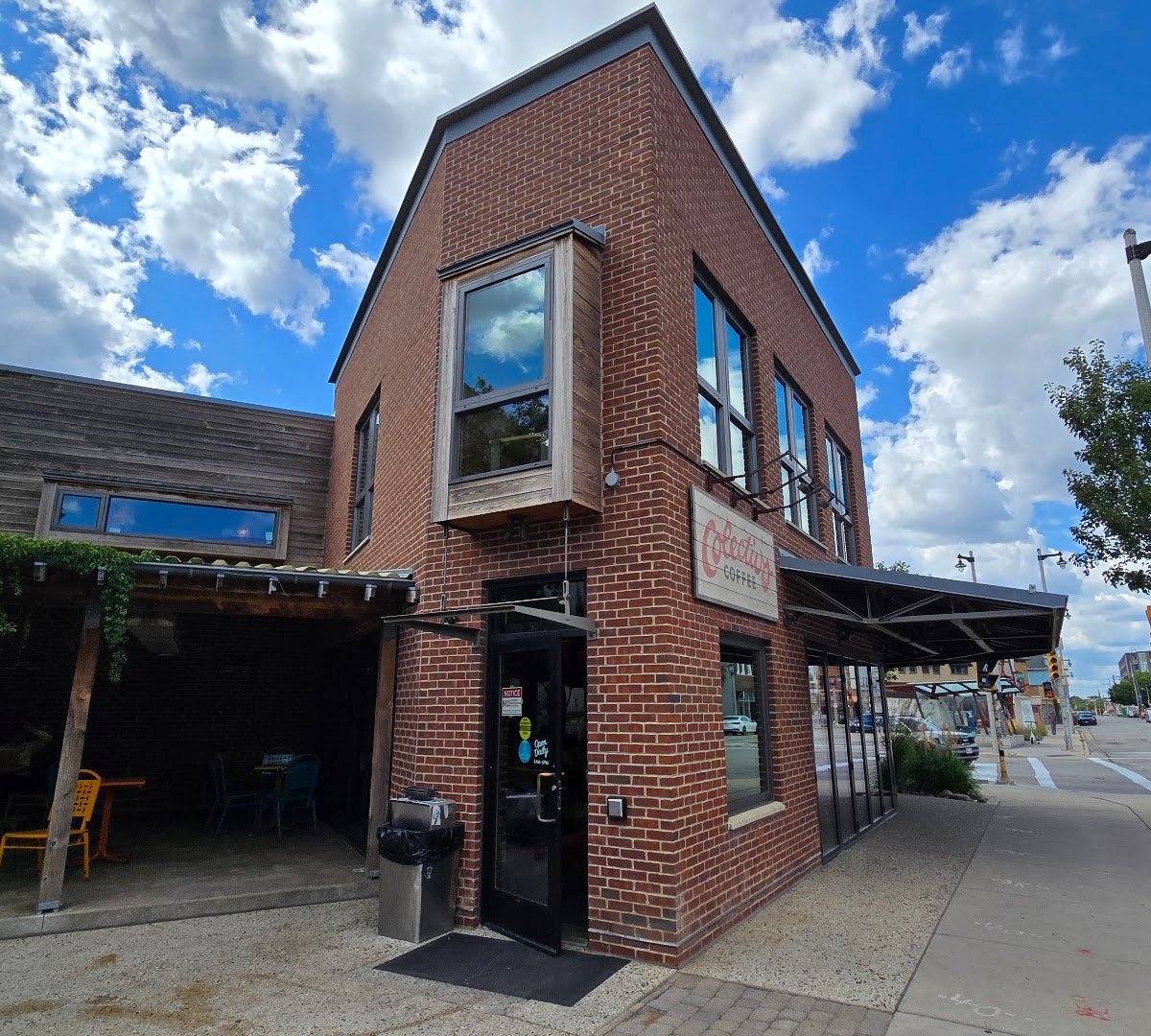 Storefront of Colectivo Coffee Bay View, specialty coffee shop in Milwaukee