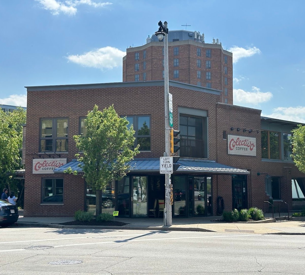 Storefront of Colectivo Coffee Bay View, specialty coffee shop in Milwaukee