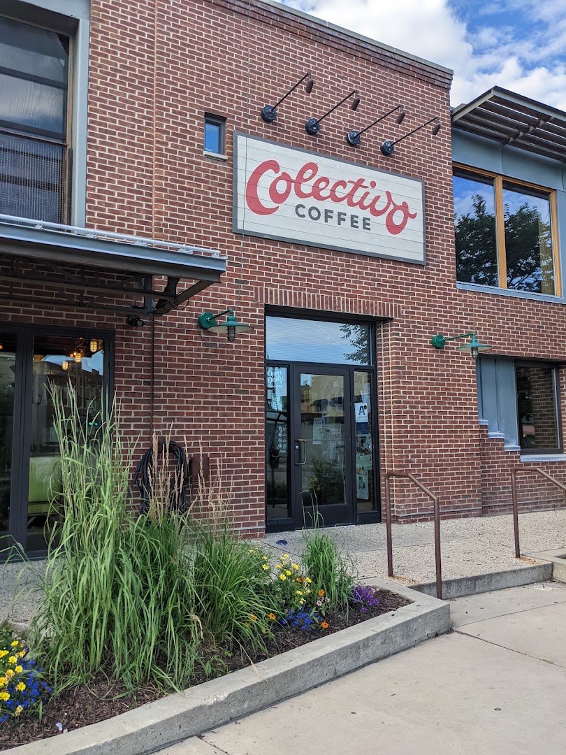 Storefront of Colectivo Coffee Bay View, specialty coffee shop in Milwaukee