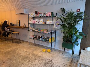 Rua Coffee Bar specialty coffee shop in London - photo 6