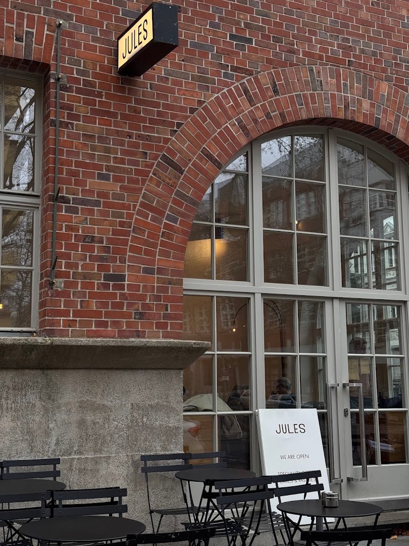 Jules Geisberg specialty coffee shop in Berlin - photo 9