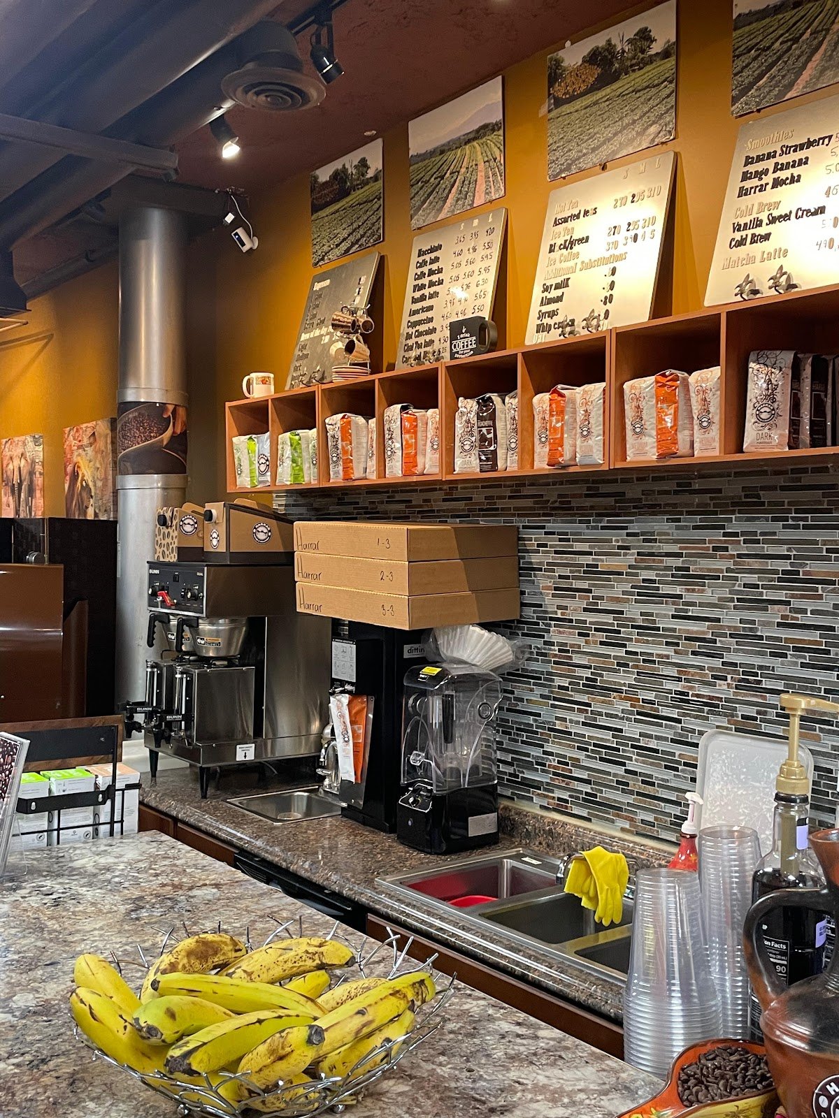 Harrar Coffee & Roastery specialty coffee shop in Washington, D.C. - photo 5