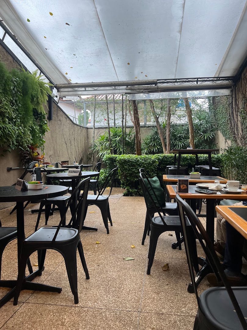 Interior of Santo Grão - Vila Madalena, specialty coffee shop in São Paulo