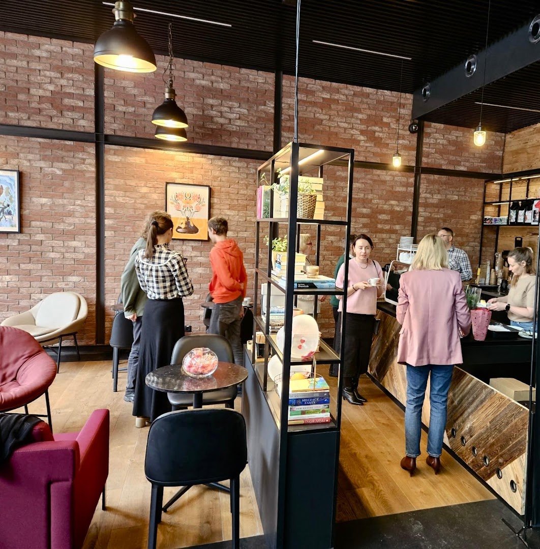 Interior of Kultura Kawy lobby cafe & bar, specialty coffee shop in Warsaw