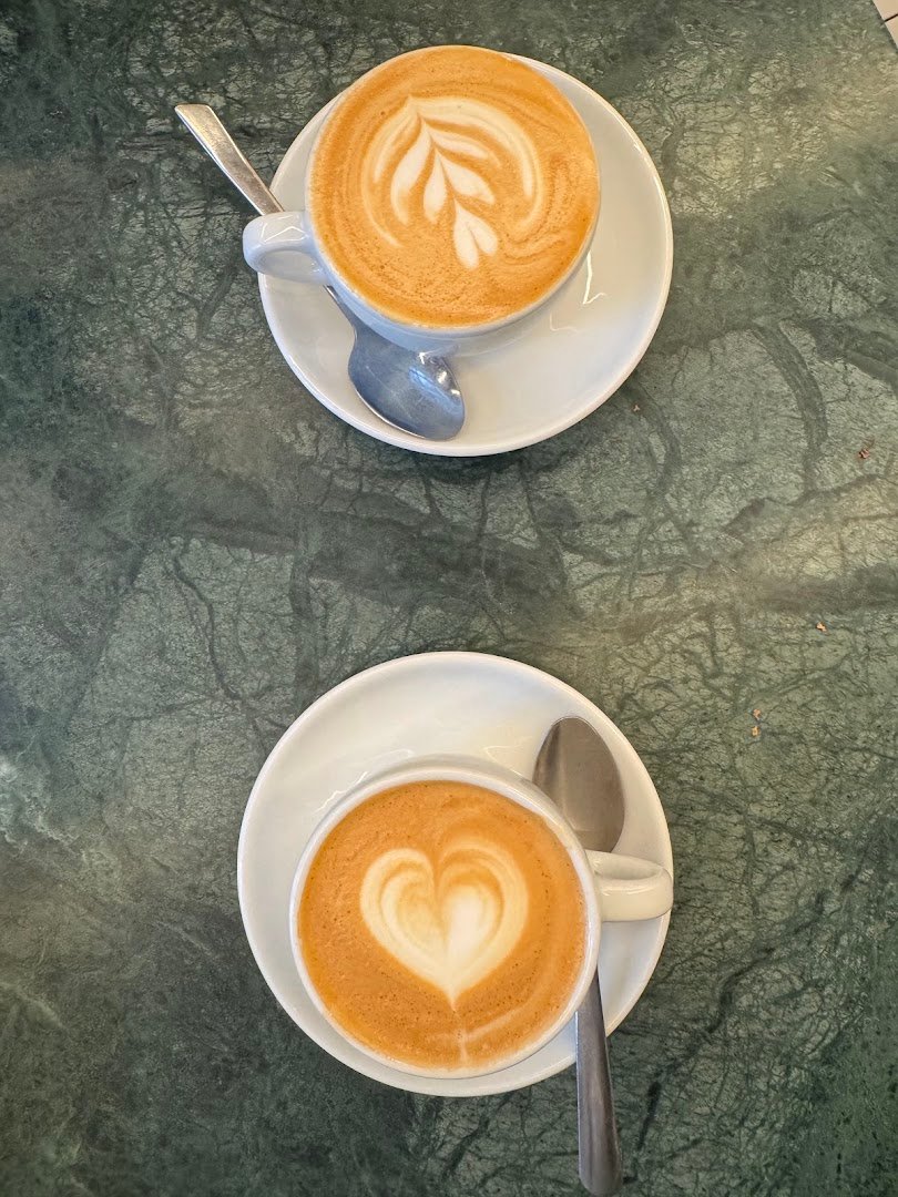 Coutume Hôtel Mathis specialty coffee shop in Paris - photo 3
