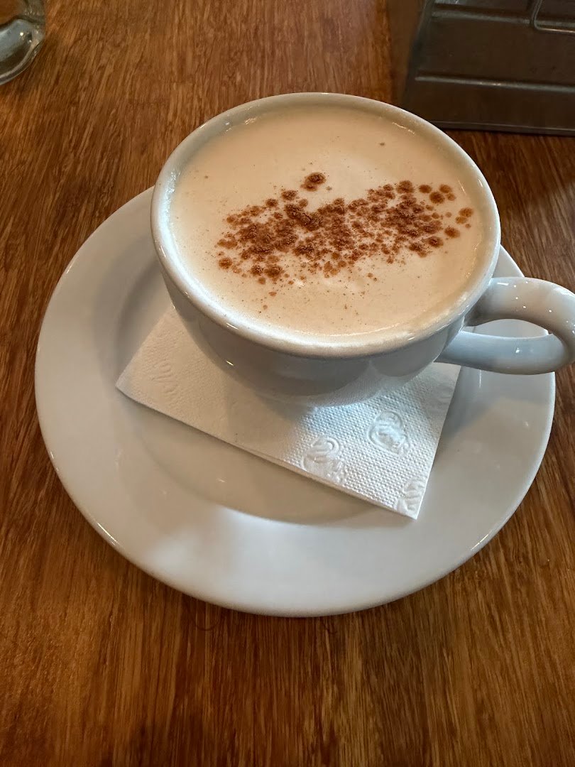 Spoons specialty coffee shop in Baltimore - photo 3