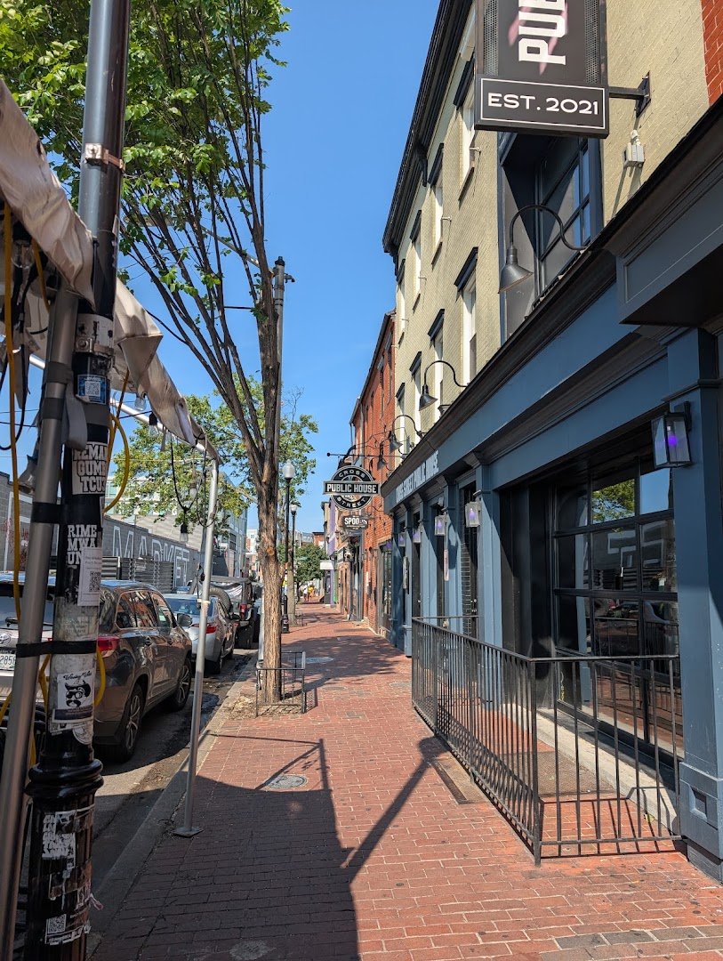 Spoons specialty coffee shop in Baltimore - photo 8