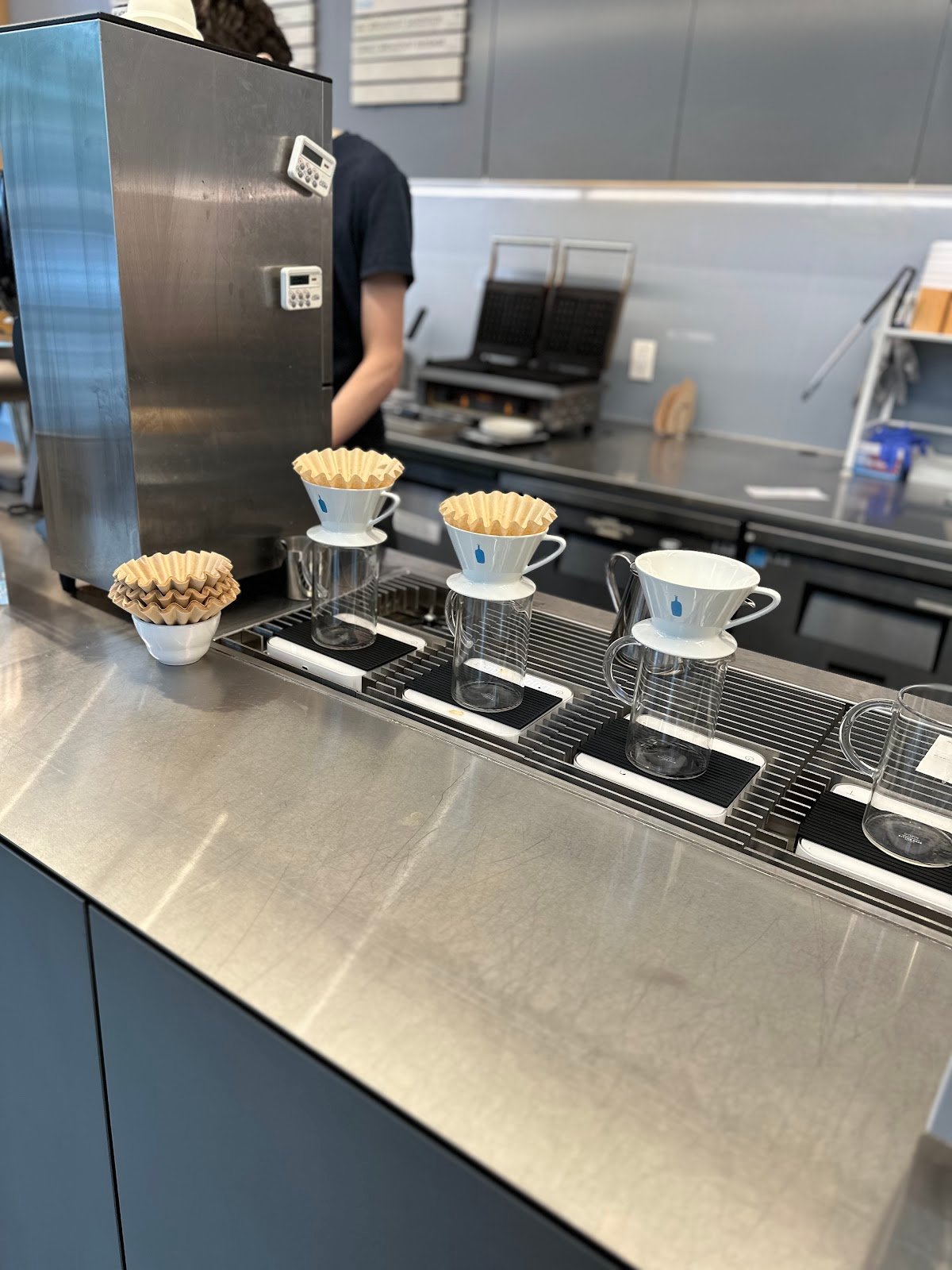 Blue Bottle Coffee specialty coffee shop in Boston - photo 6