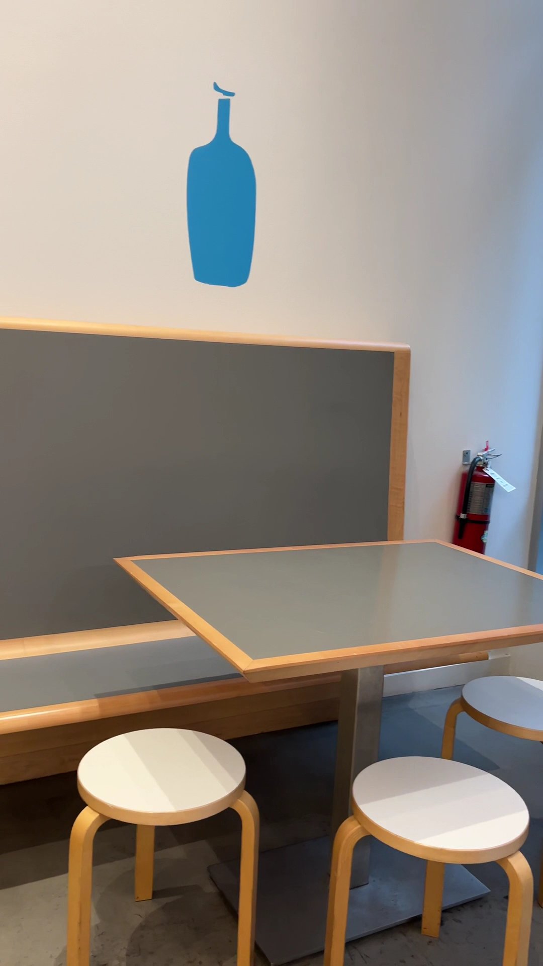 Blue Bottle Coffee specialty coffee shop in Boston - photo 9