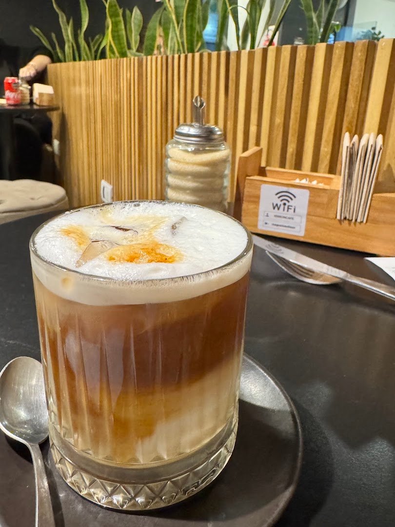 Edison Café specialty coffee shop in Buenos Aires - photo 6
