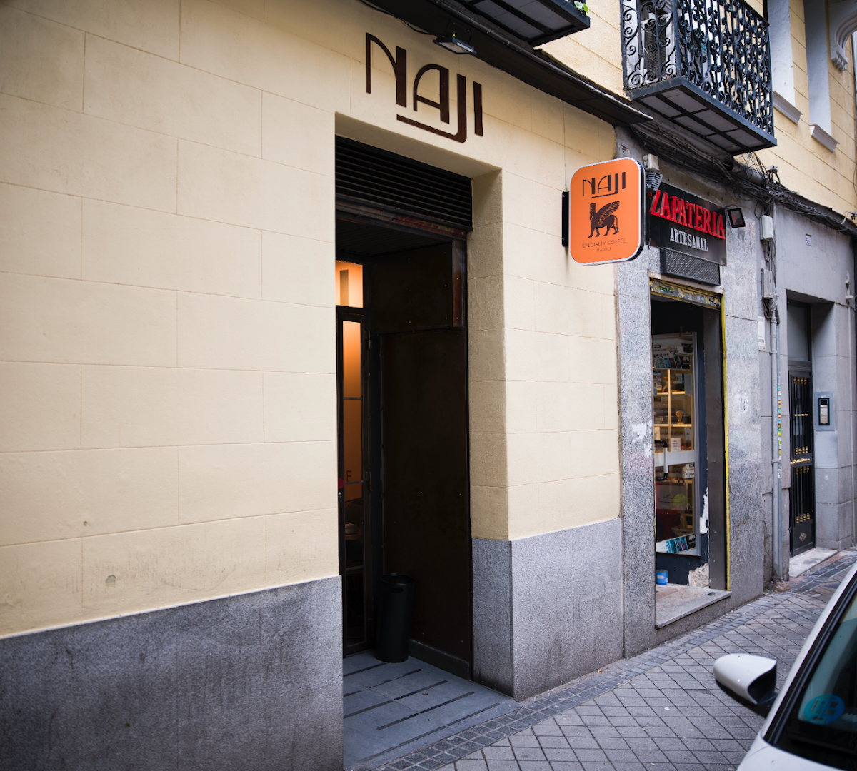 NAJI SPECIALTY COFFEE specialty coffee shop in Madrid - photo 6
