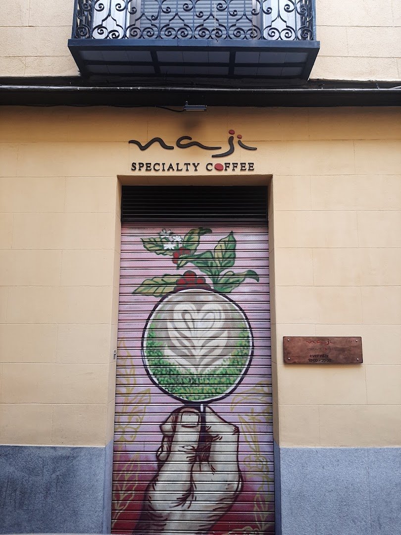 NAJI SPECIALTY COFFEE specialty coffee shop in Madrid - photo 7