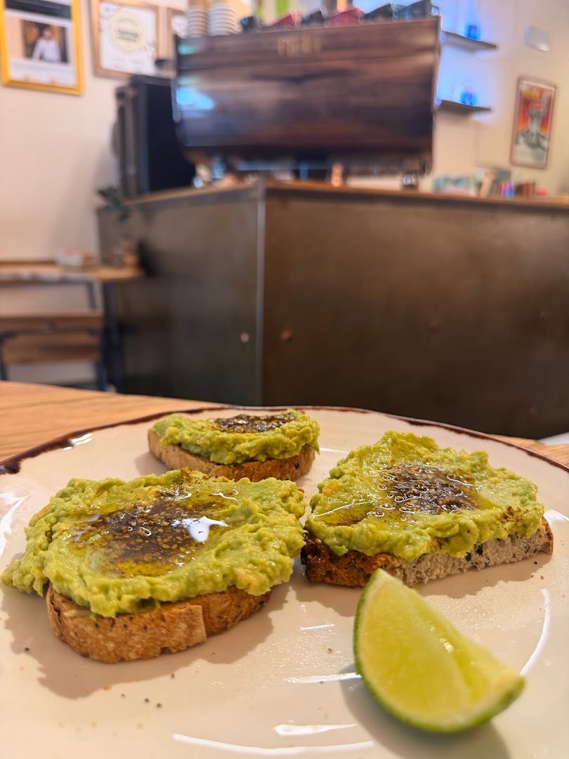 NAJI SPECIALTY COFFEE specialty coffee shop in Madrid - photo 8