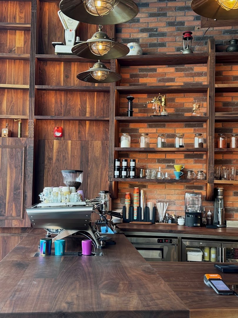 Pedja's Kraft Koffee - Coffee Roastery, Specialty Coffee Beans, Breakfast, Pizza & More | Al Sufouh, Barsha specialty coffee shop in Dubai - photo 5
