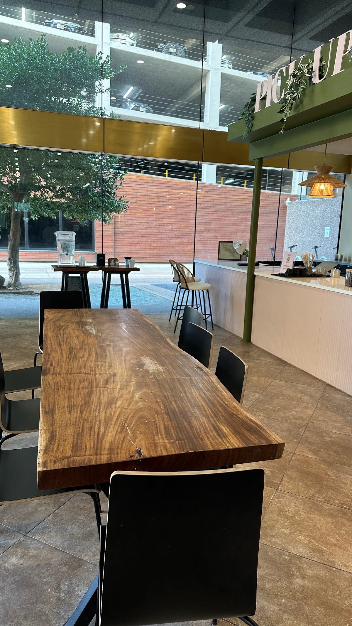 The Berni Bean Coffee Company specialty coffee shop in Dallas - photo 11