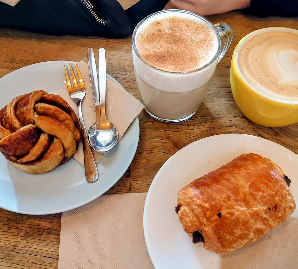 Leuchtstoff - Kaffeebar und Bakery specialty coffee shop in Berlin - photo 2