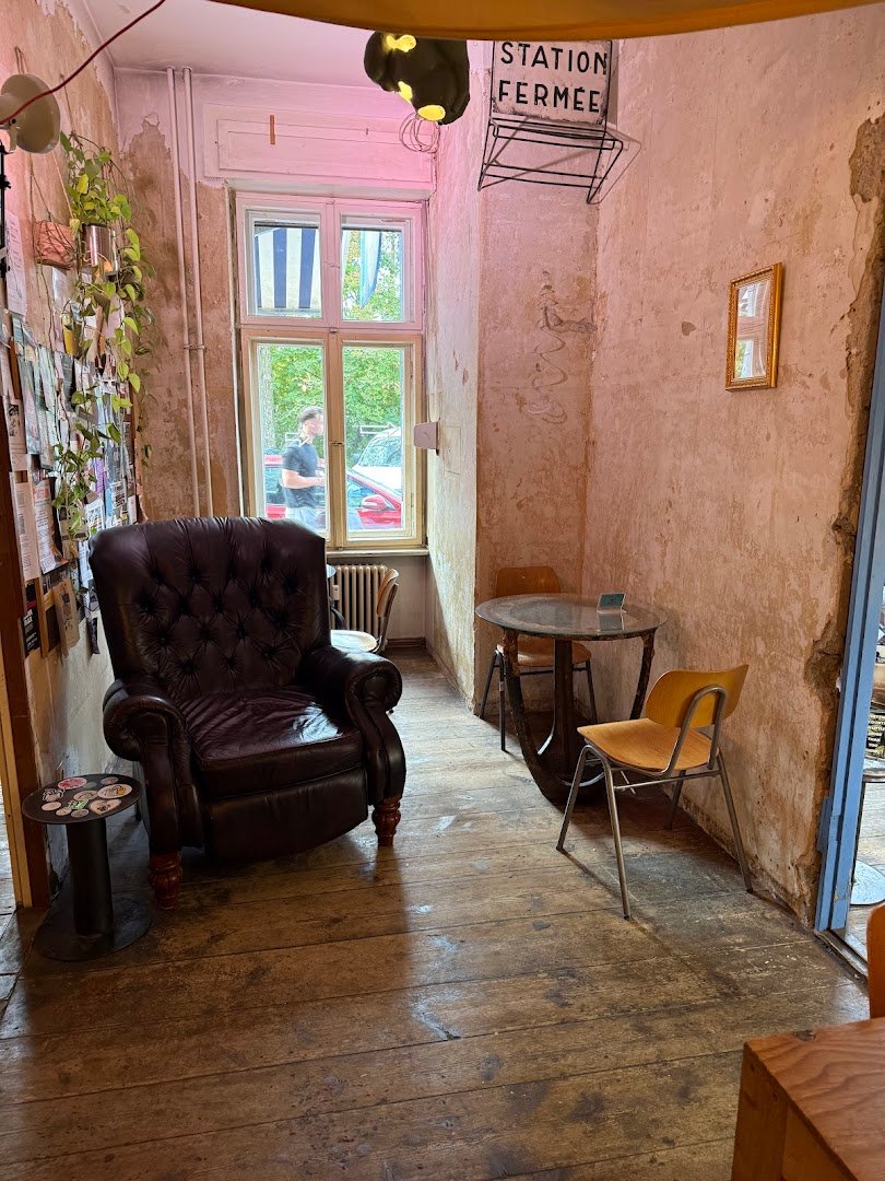 Leuchtstoff - Kaffeebar und Bakery specialty coffee shop in Berlin - photo 7