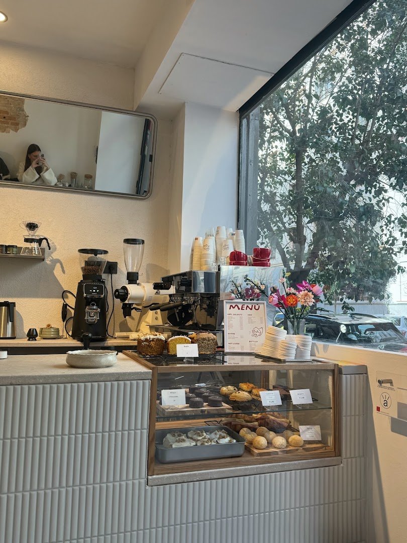 Junta Café - Specialty coffee specialty coffee shop in Madrid - photo 8