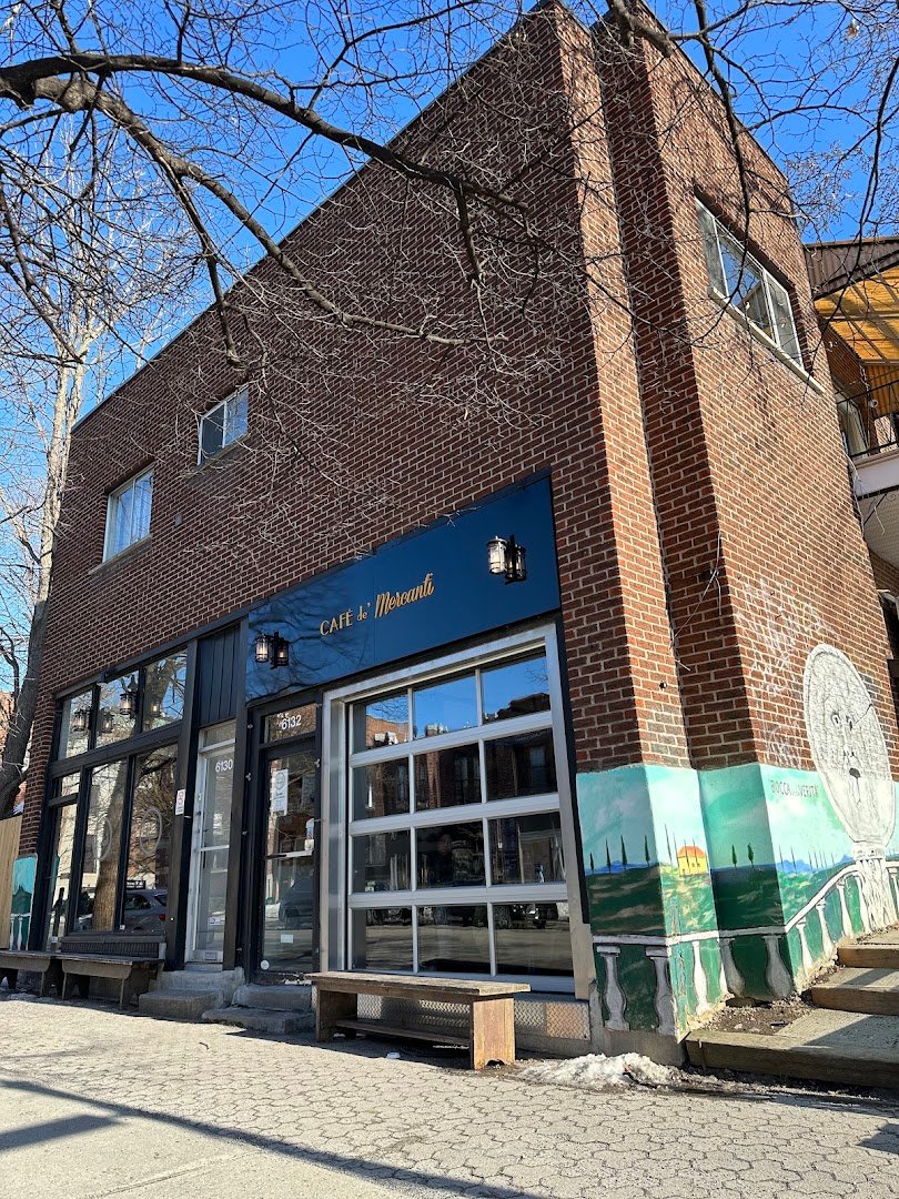 Storefront of Café de' Mercanti, specialty coffee shop in Montreal