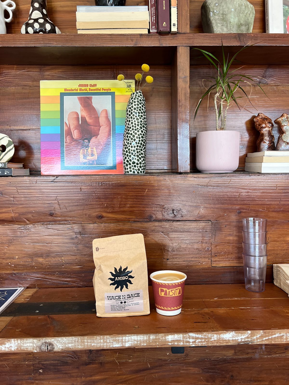 Paisita Cafe specialty coffee shop in Los Angeles - photo 7