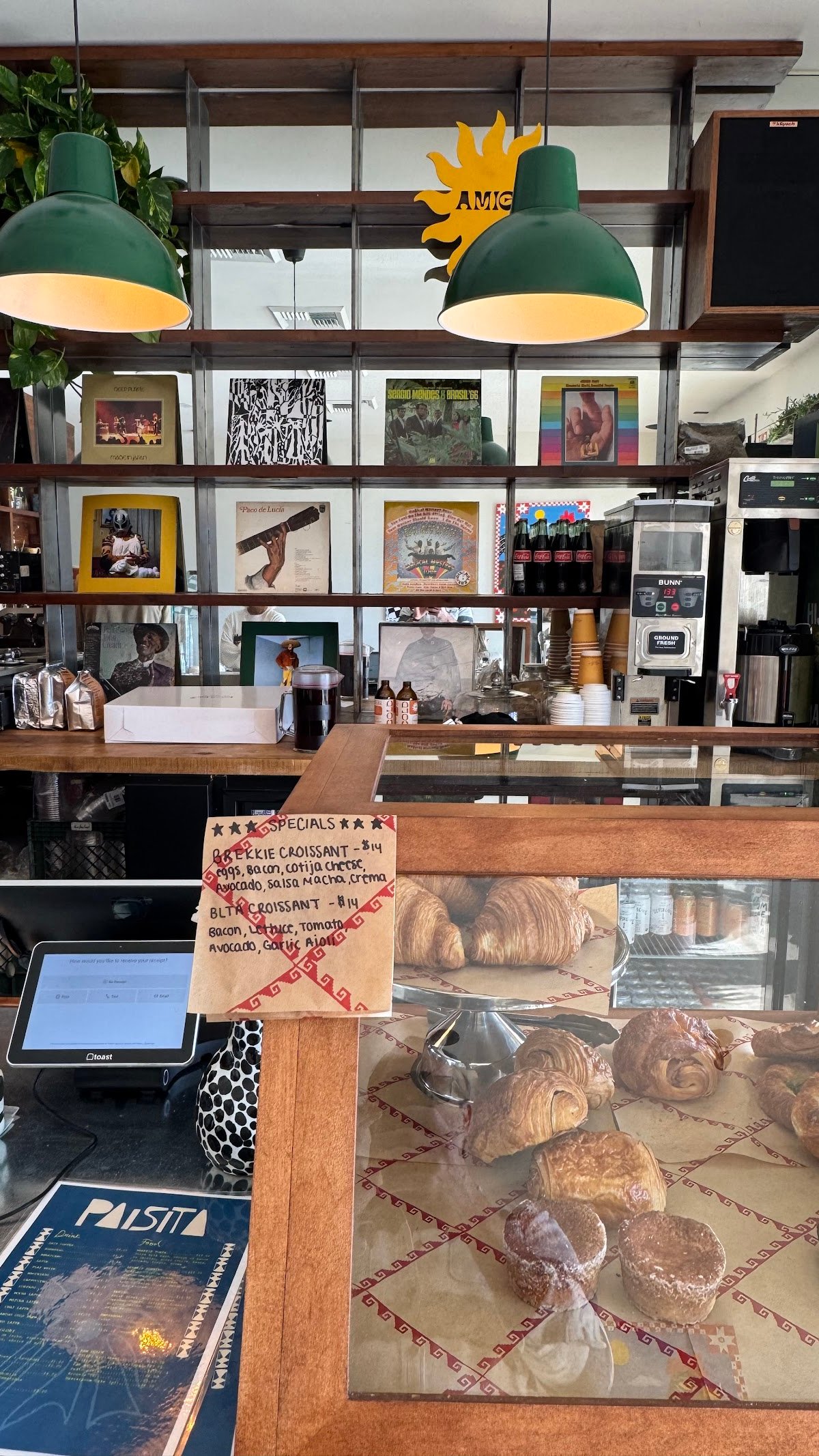 Paisita Cafe specialty coffee shop in Los Angeles - photo 9