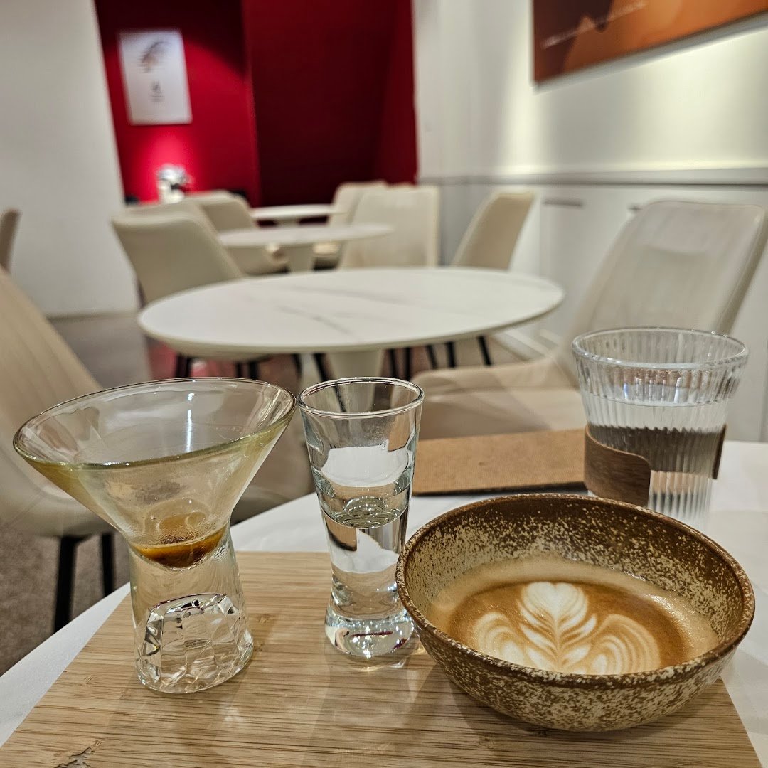 SanFormosan Café & Roastory Dihua Shop specialty coffee shop in Taipei - photo 7