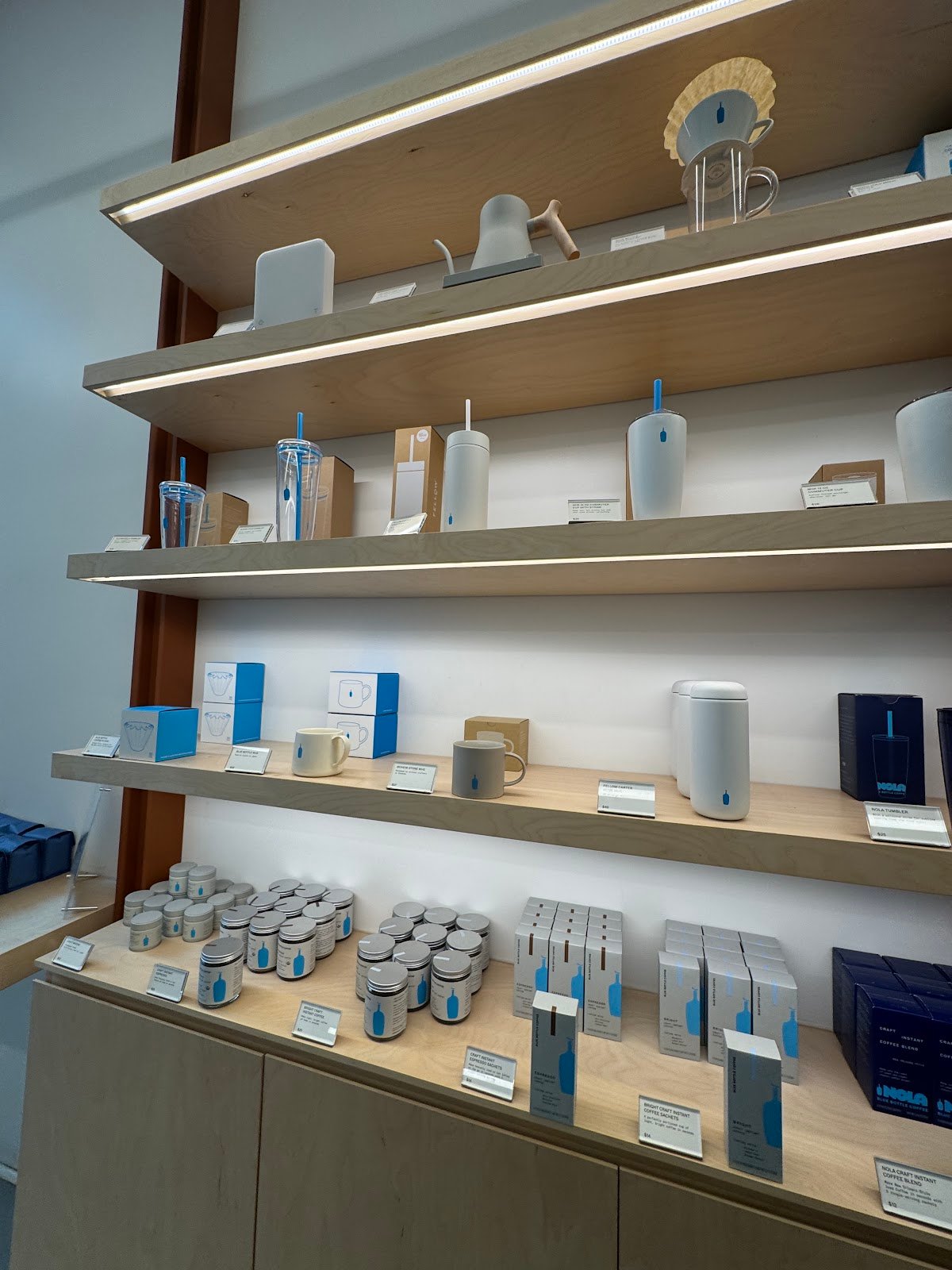 Blue Bottle Coffee specialty coffee shop in New York - photo 5