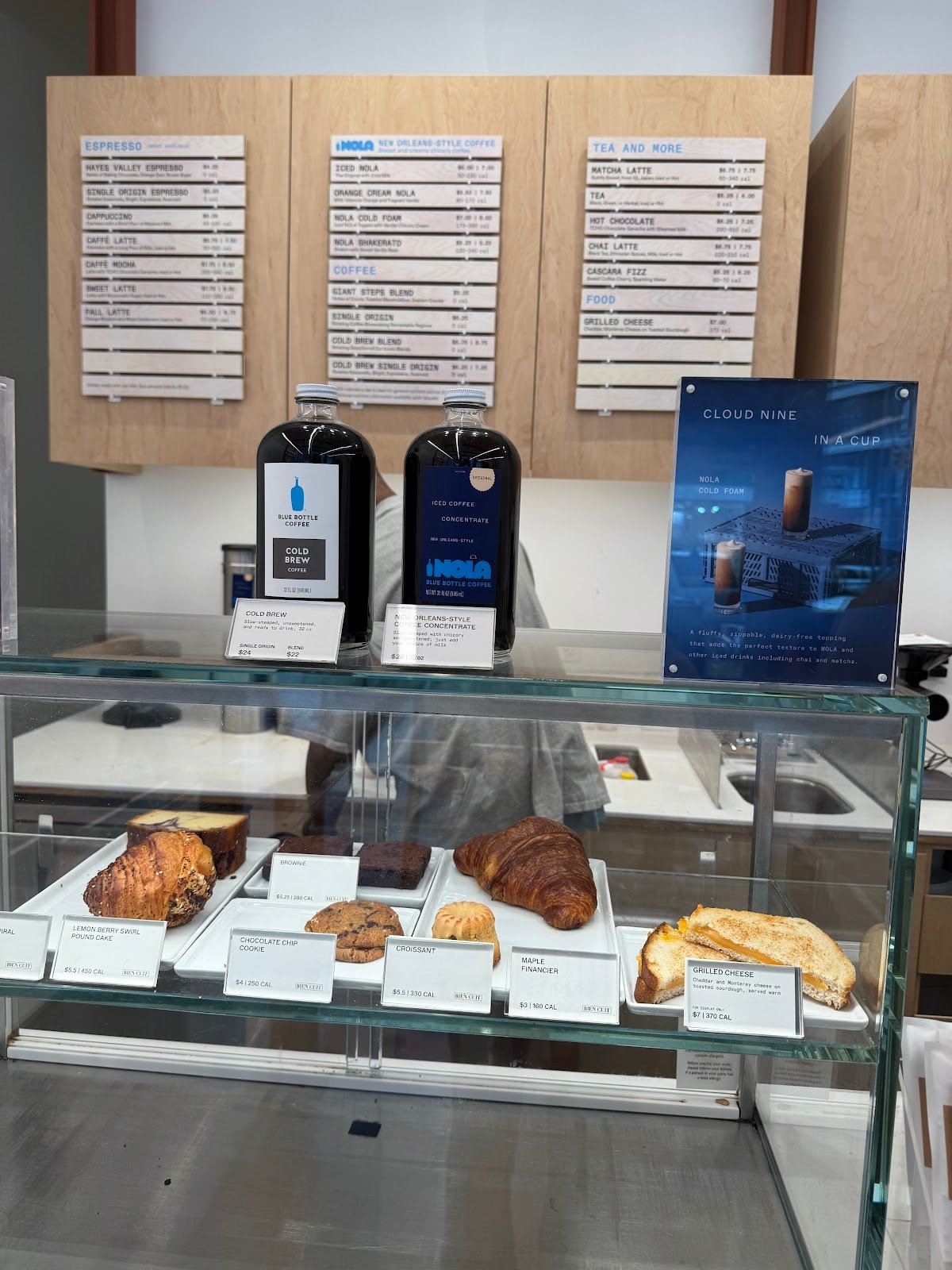 Blue Bottle Coffee specialty coffee shop in New York - photo 7