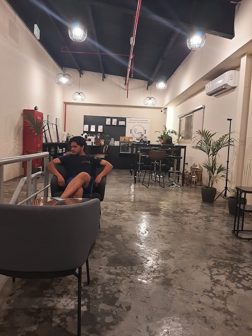 Rista Barista Roastery specialty coffee shop in Dubai - photo 2
