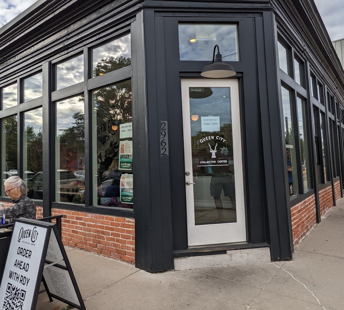 Queen City Collective Coffee specialty coffee shop in Denver - photo 13