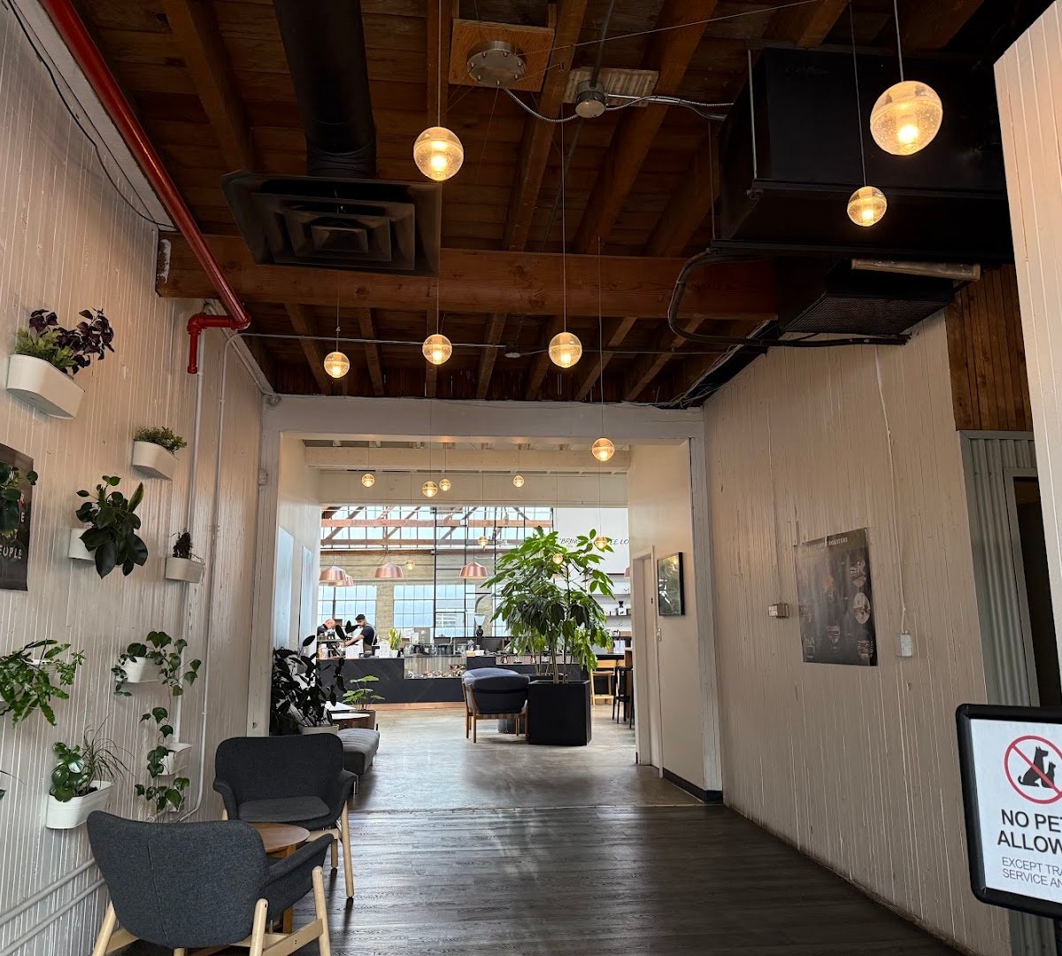 Pallet Coffee Roasters - Roastery, Cafe & HQ specialty coffee shop in Vancouver - photo 15