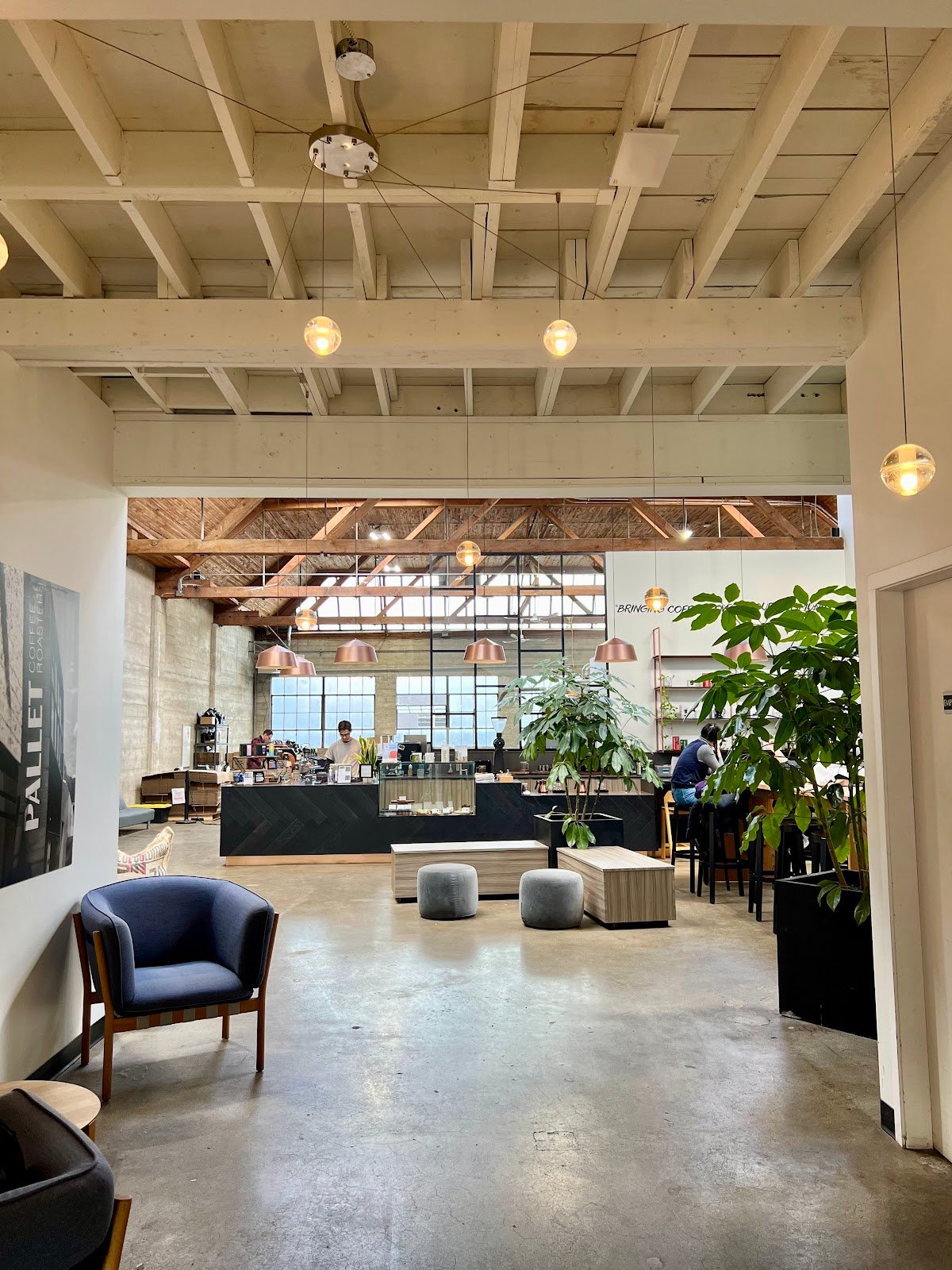 Pallet Coffee Roasters - Roastery, Cafe & HQ specialty coffee shop in Vancouver - photo 4