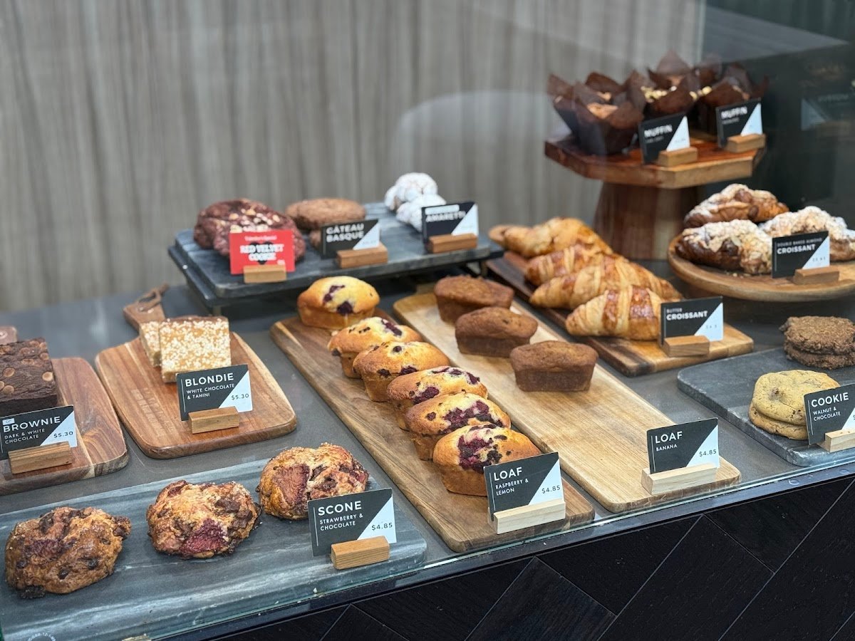 Pallet Coffee Roasters - Roastery, Cafe & HQ specialty coffee shop in Vancouver - photo 5