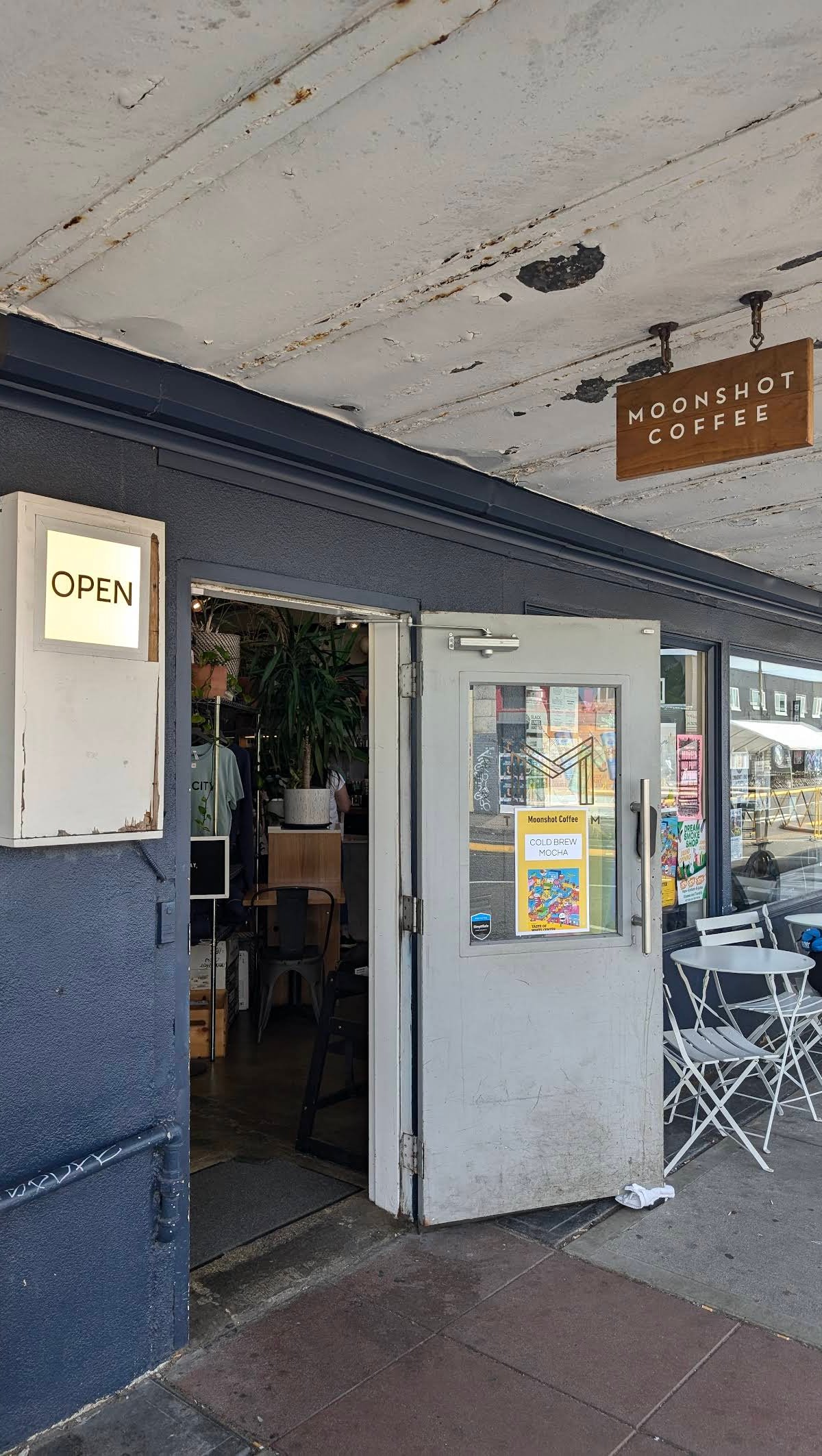 Moonshot Coffee specialty coffee shop in Seattle - photo 8