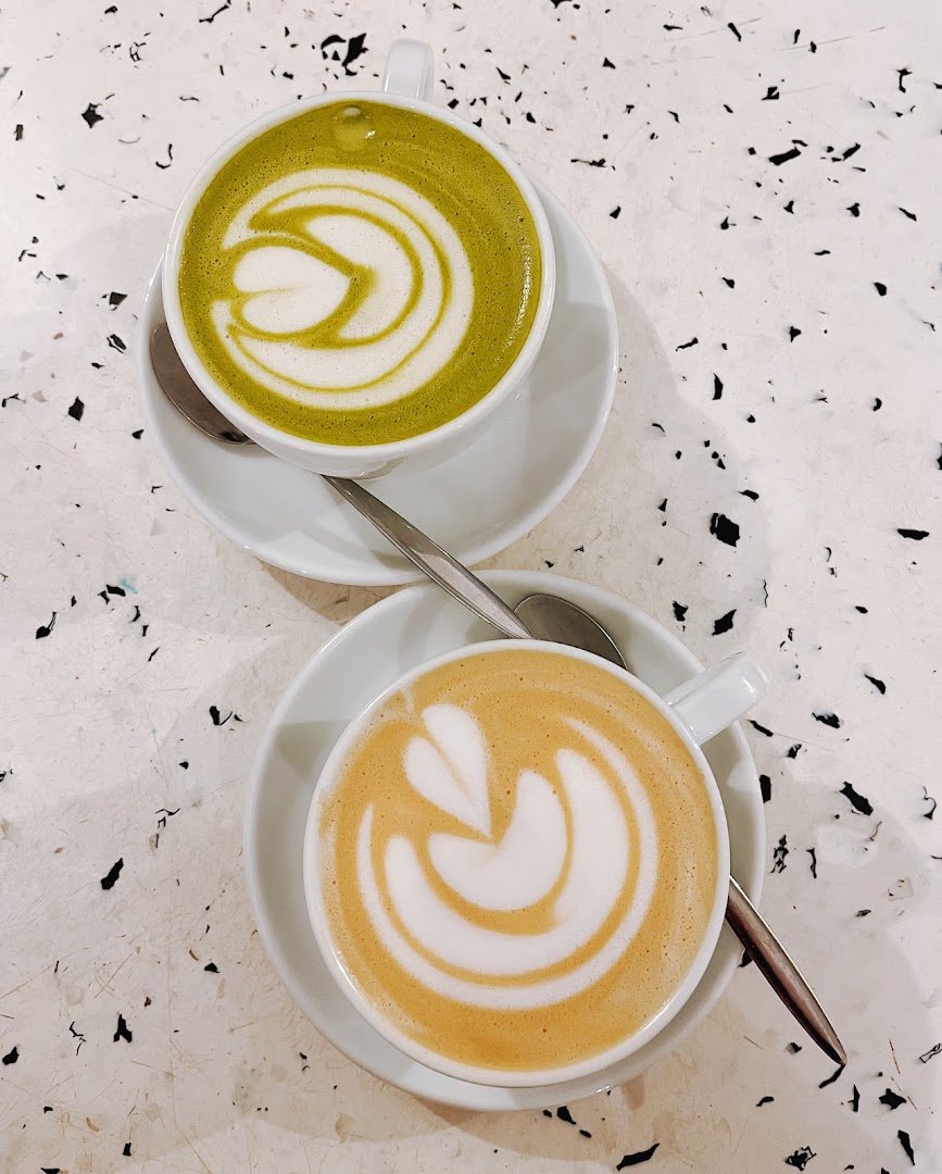 Café Dose specialty coffee shop in Paris - photo 6