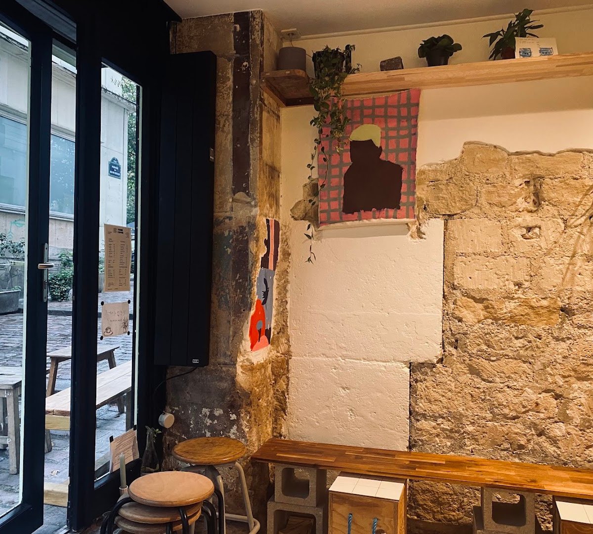 Ruine Coffee specialty coffee shop in Paris - photo 8