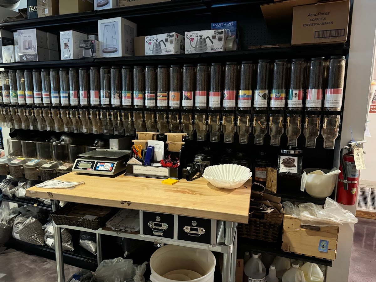 Trianon Coffee specialty coffee shop in Austin - photo 4