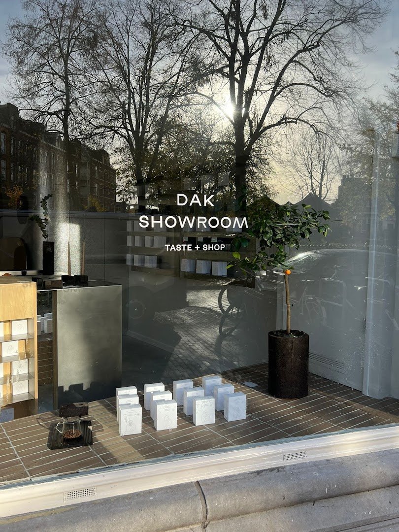 Dak Showroom by Dak Coffee Roasters specialty coffee shop in Amsterdam - photo 11