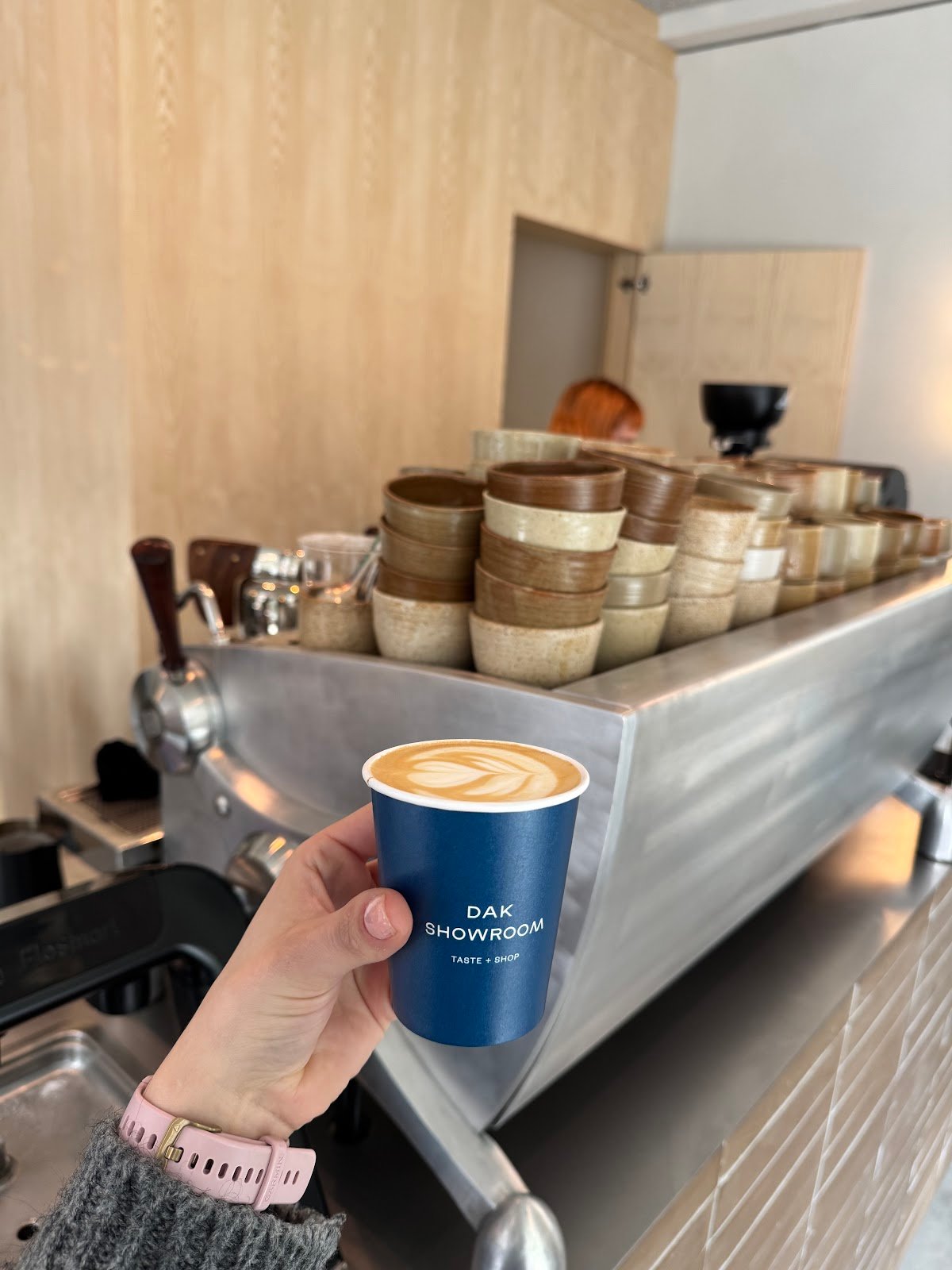 Dak Showroom by Dak Coffee Roasters specialty coffee shop in Amsterdam - photo 3