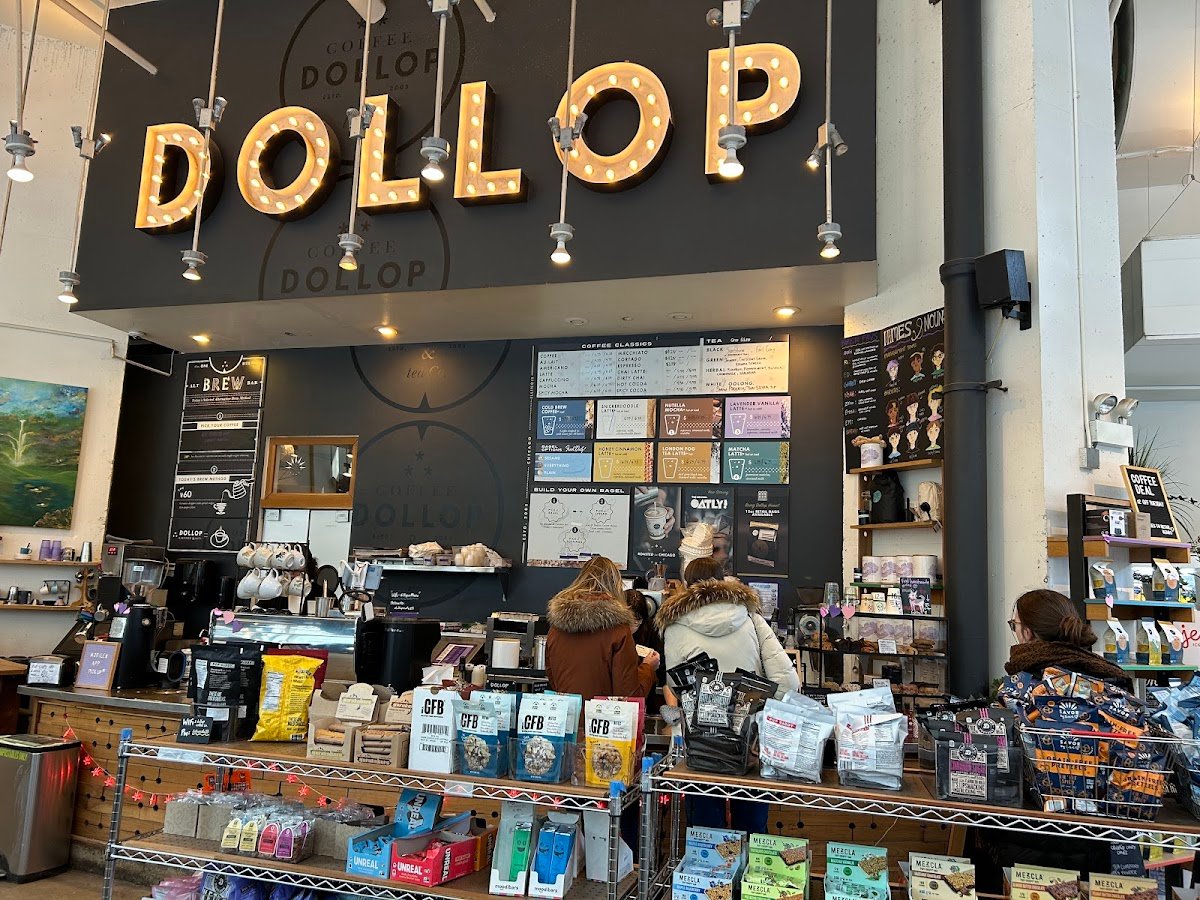 Dollop Coffee Co. specialty coffee shop in Chicago - photo 5