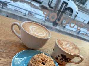 Dollop Coffee Co. specialty coffee shop in Chicago - photo 10