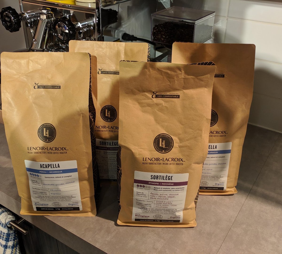 Coffee at Lenoir & Lacroix, specialty coffee shop in Montreal