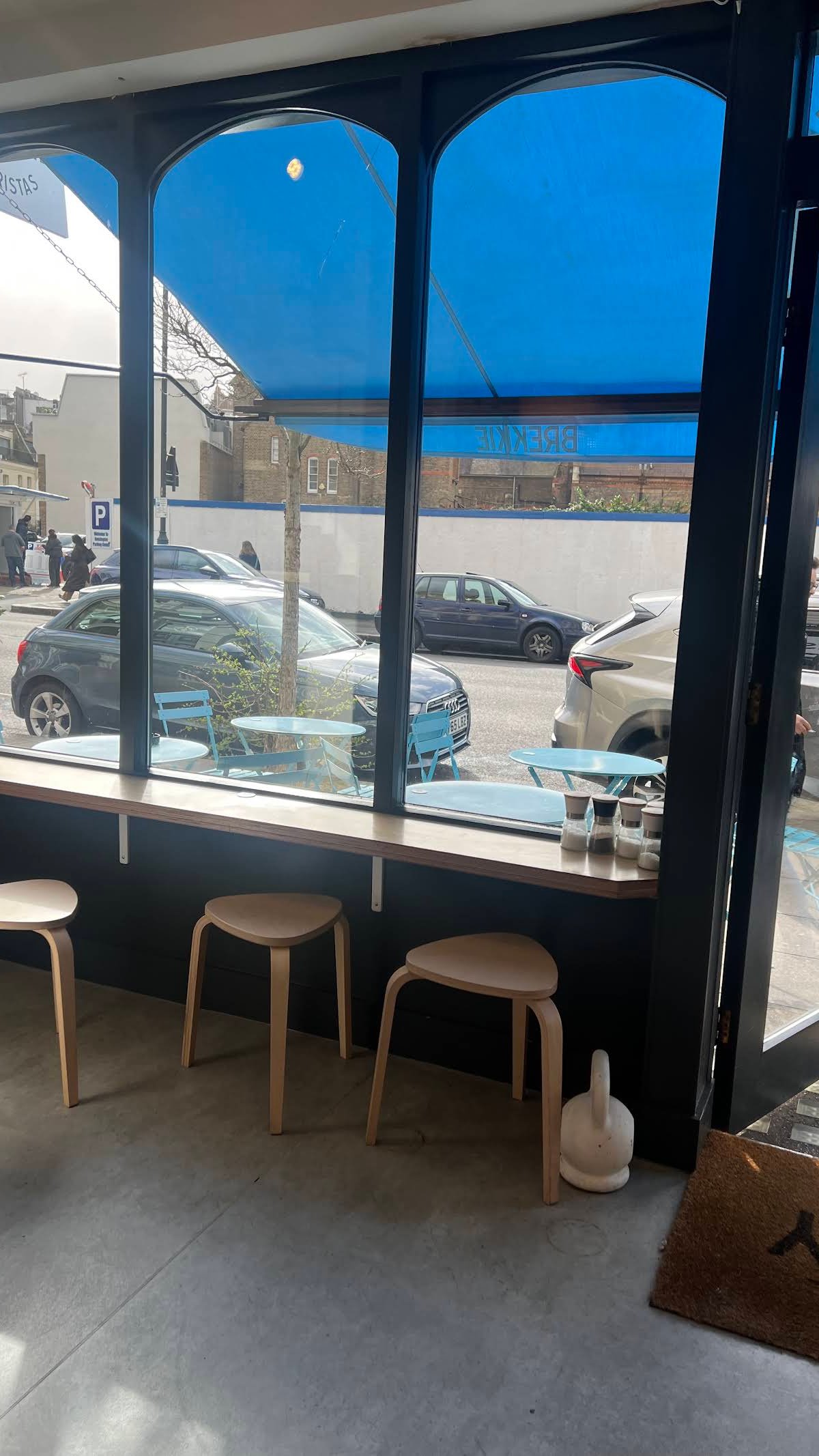 Urban Baristas - Middlesex Street specialty coffee shop in London - photo 8