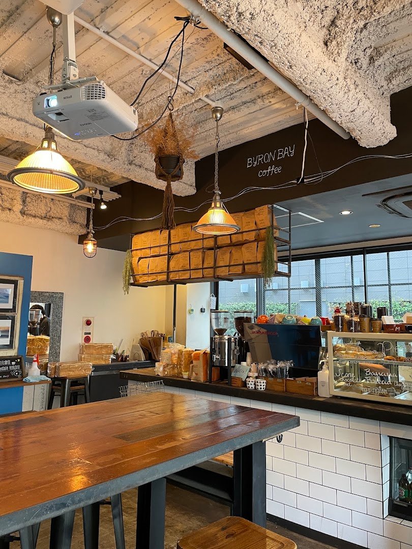 Interior of Byron Bay Coffee Company, specialty coffee shop in Tokyo