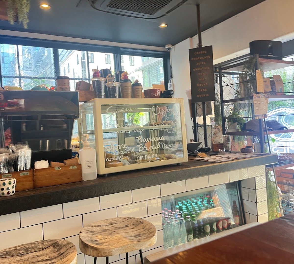 Interior of Byron Bay Coffee Company, specialty coffee shop in Tokyo
