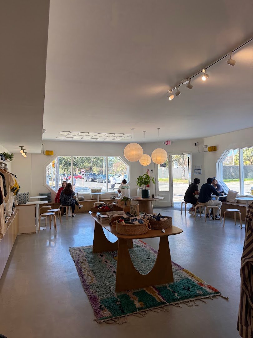 Sightsee Shop specialty coffee shop in Charleston - photo 2